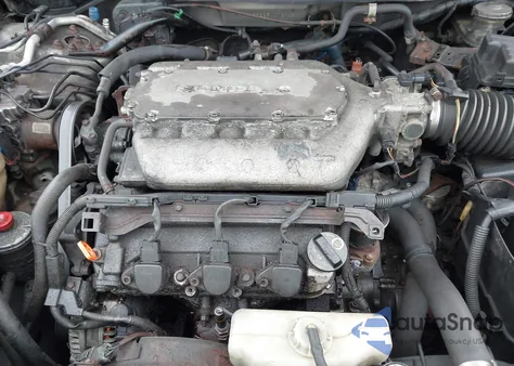 2005 Honda Accord 3.0 Ex from USA, damaged, VIN 1HGCM66535A076905